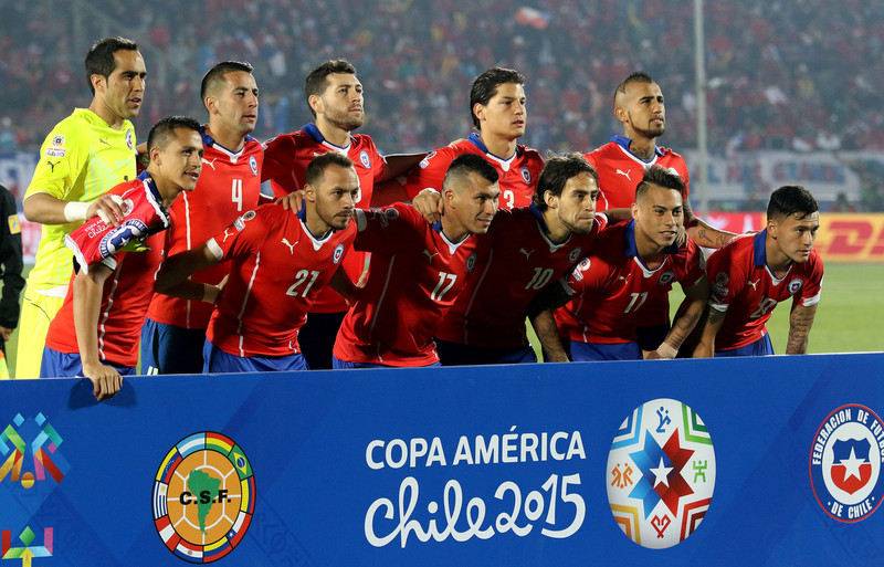 Tras el retiro de José Rojas y Matías Fernández: ¿Qué es del plantel campeón de Copa América 2015?
