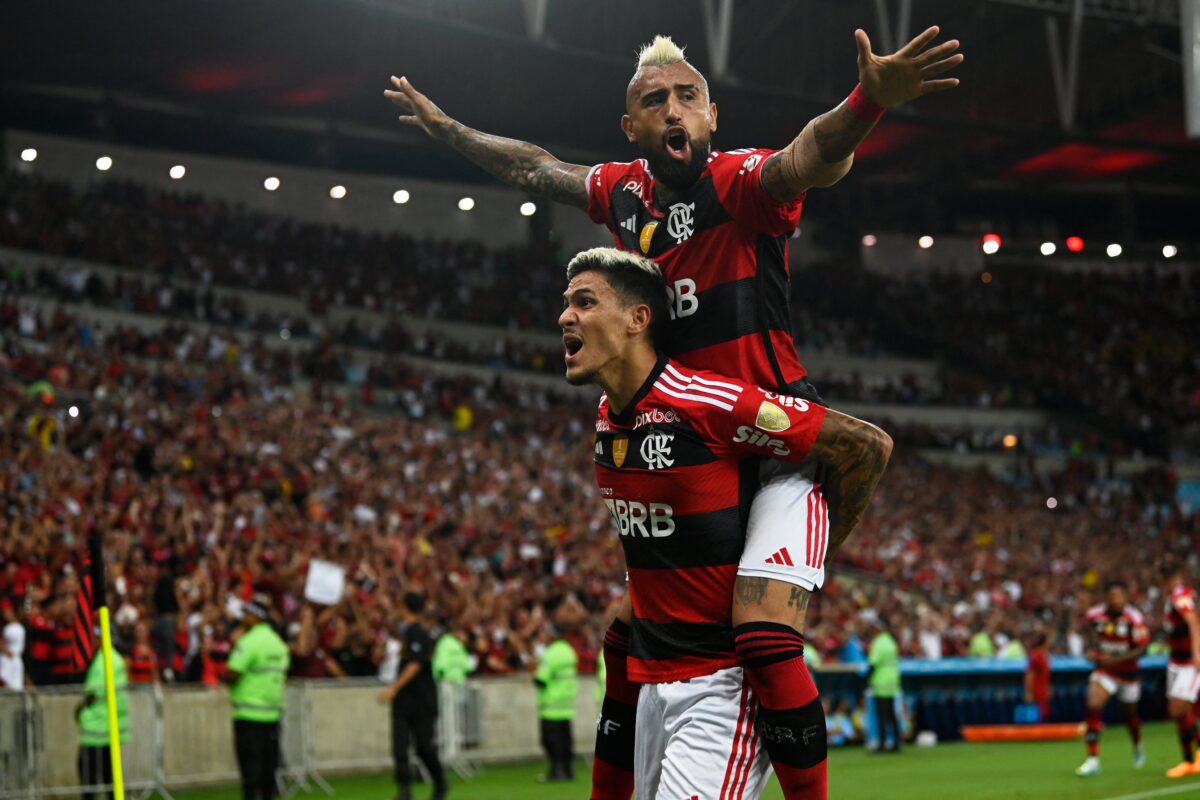 Flamengo con Vidal superó a Ñublense por Libertadores en el debut de Sampaoli