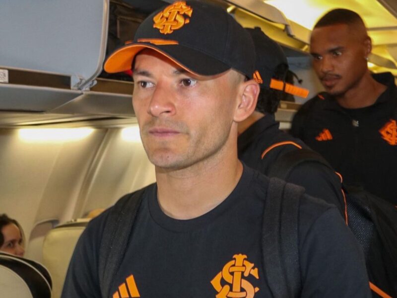 Aránguiz recibió alta médica en la previa de importante duelo para Inter de Porto Alegre