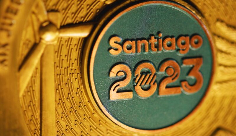 Con corazón de cobre: Así serán las medallas en Santiago 2023