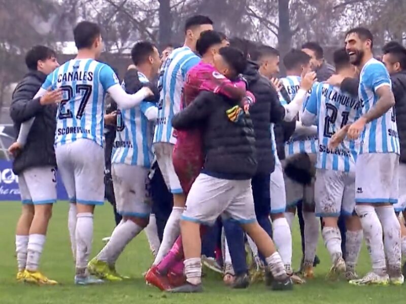 Magallanes ganó en penales y se coronó campeón de su zona en Copa Chile