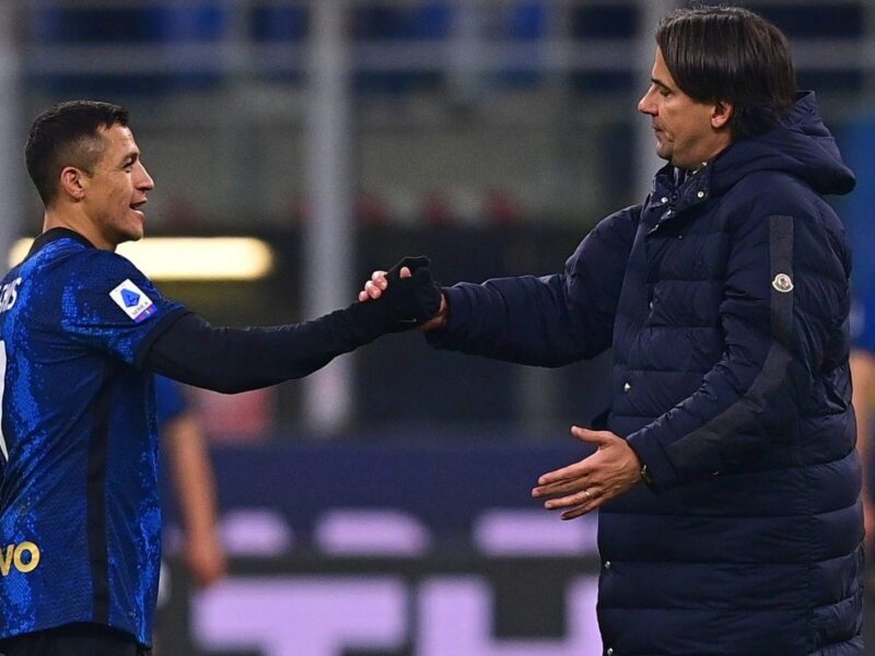 Revelan conversación entre Alexis y Simone Inzaghi para posible vuelta al Inter