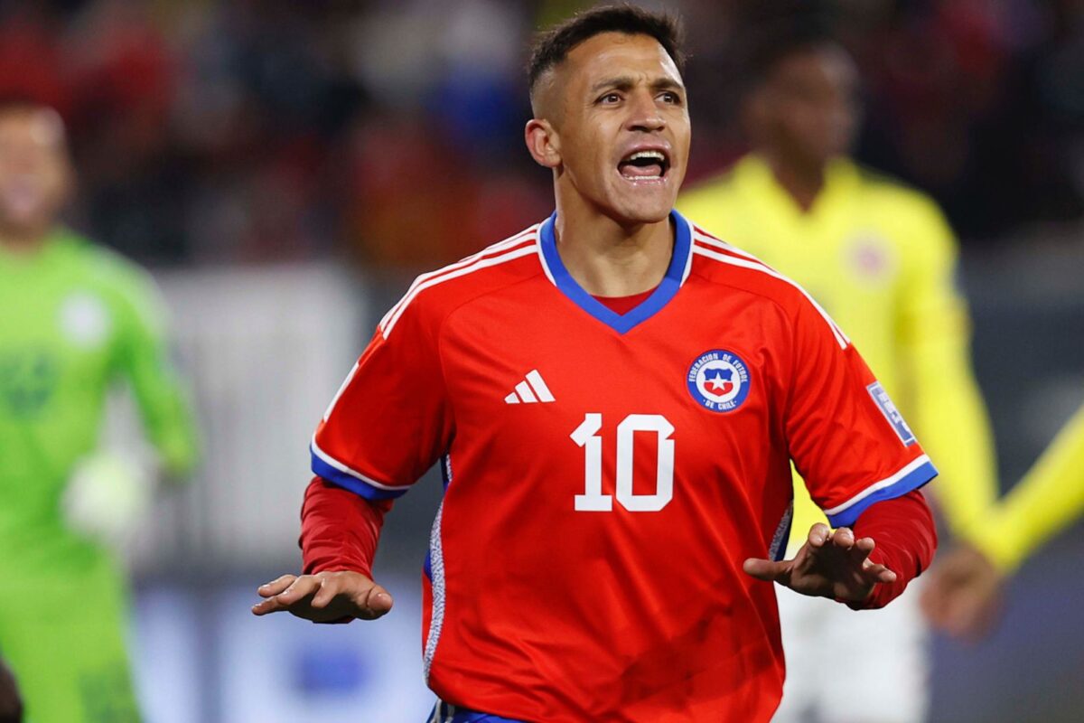 En Italia criticaron rendimiento de Alexis con la Roja: «Queda poco de Maravilla»