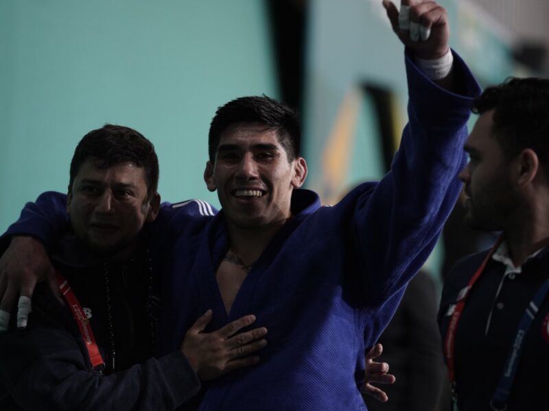 Jorge Pérez sumó medalla de plata tras dura final en judo