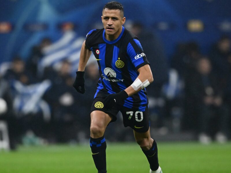 Alexis fue titular en último partido del Inter por fase de grupos en Champions