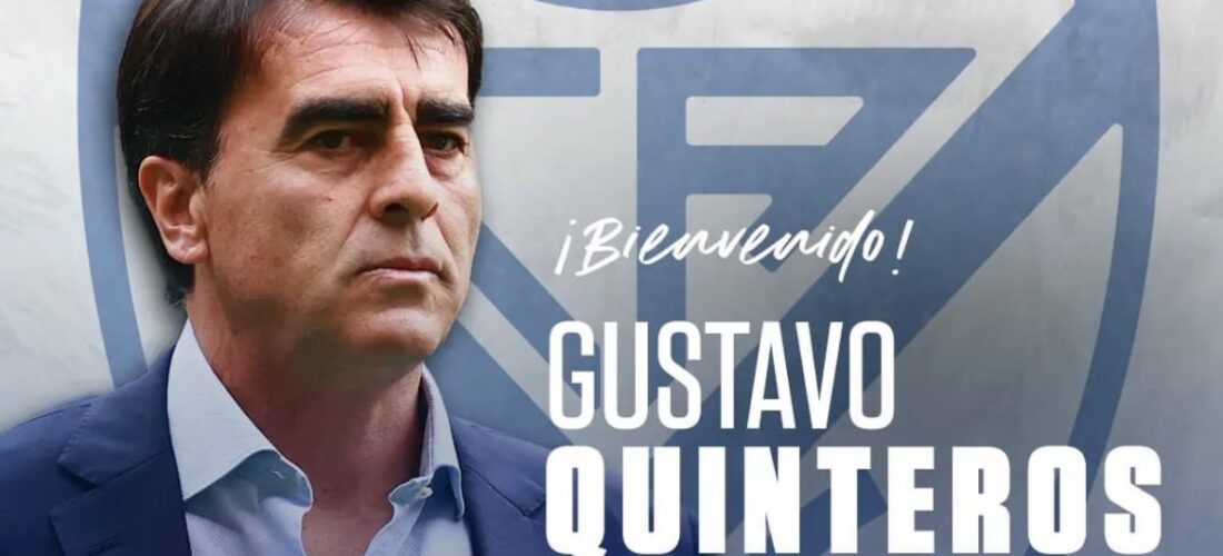 Quinteros fue presentado como DT de Vélez Sarsfield tras su salida de Colo Colo 
