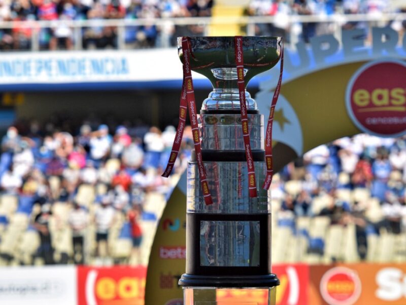 Supercopa entre Huachipato y Colo Colo se jugará en el Estadio Nacional