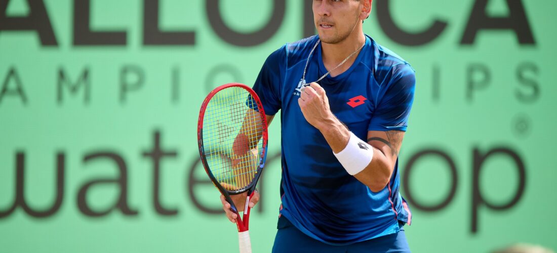 ¡Tremendo! Tabilo salió campeón en Mallorca y se convirtió en el número uno de Chile