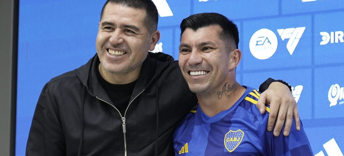 Juan Román Riquelme llenó de elogios a Gary Medel en su llegada a Boca Juniors