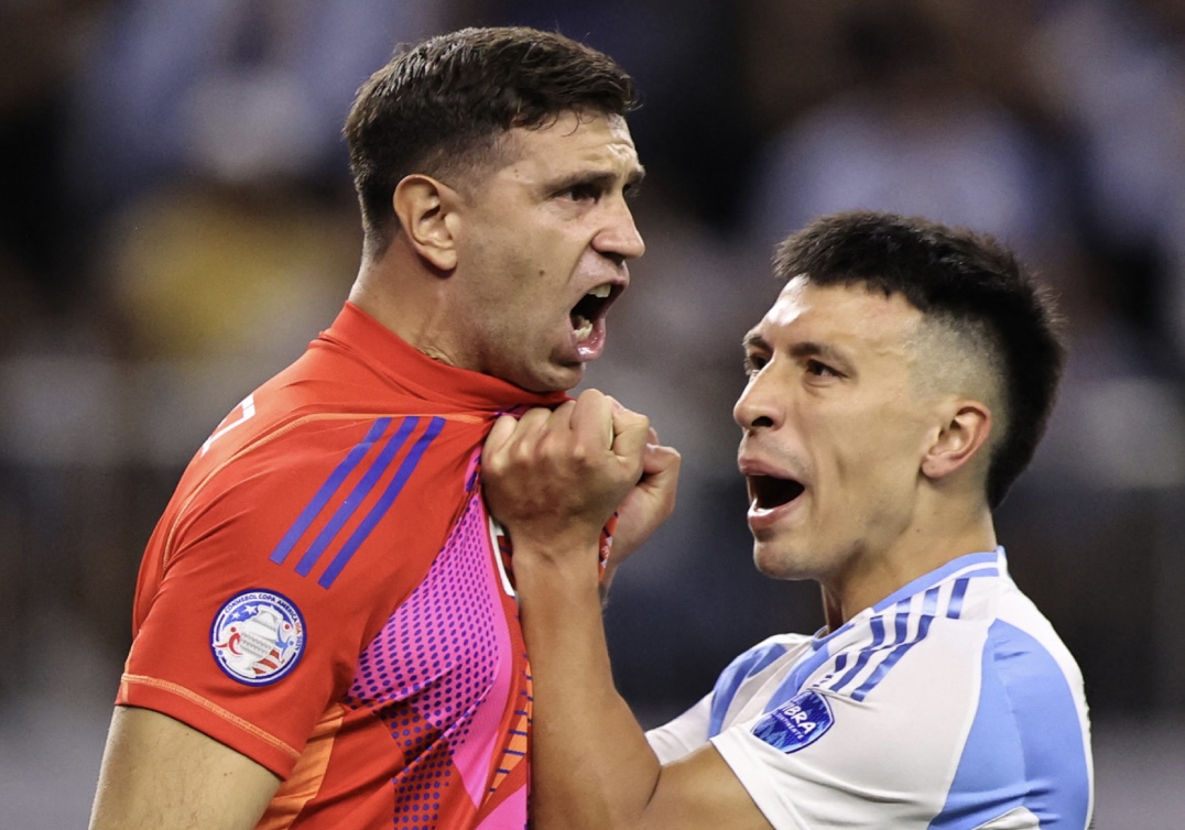 Argentina venció con sufrimiento a Ecuador en penales y avanzó a semis