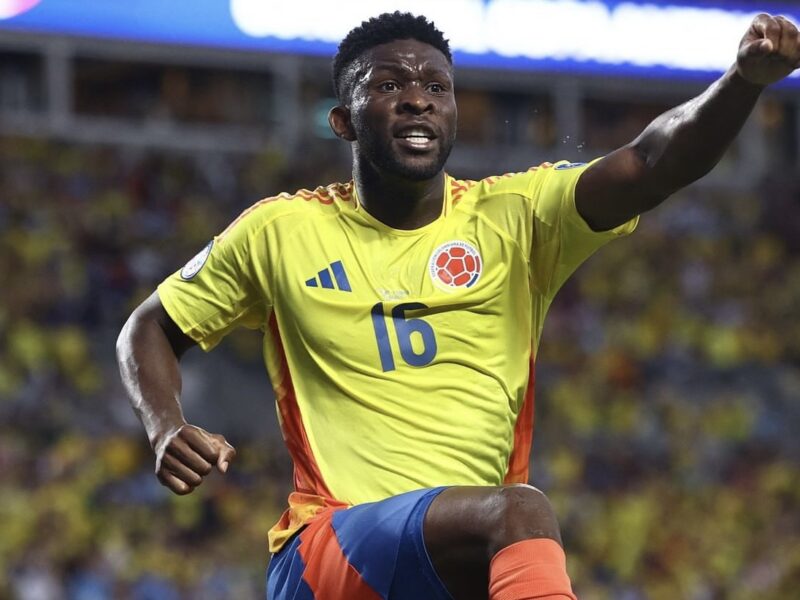Colombia le ganó a Uruguay con un expulsado y clasificó a la final de Copa América