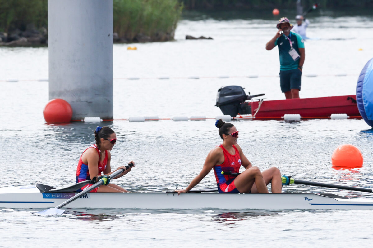 Las mellizas Abraham remataron cuartas en semis y quedaron sin opción de medallas