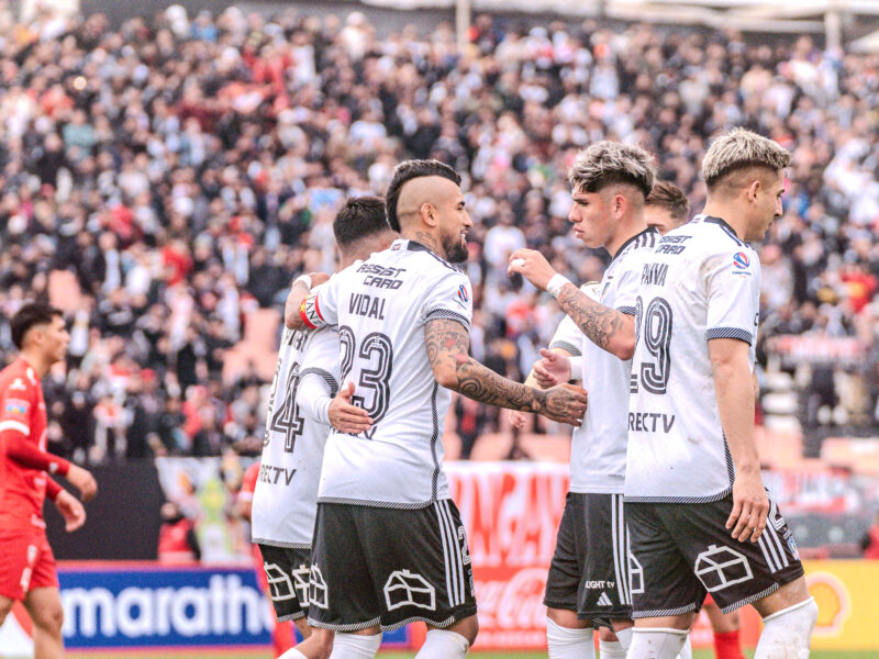 «Es el 10 de la Roja»: Arturo Vidal llenó de elogios a jugador de Colo Colo