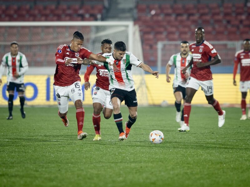 Palestino se durmió en el final y cedió un empate ante el DIM por Sudamericana