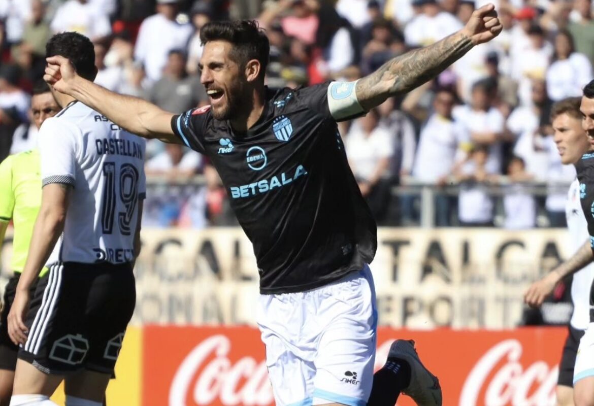 Magallanes goleó a Colo Colo por Copa Chile con triplete de Joaquín Larrivey