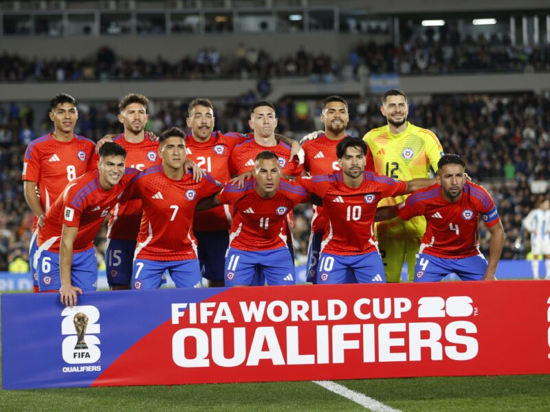 El jugador de la Roja que recibió amarilla y quedó suspendido para enfrentar a Bolivia