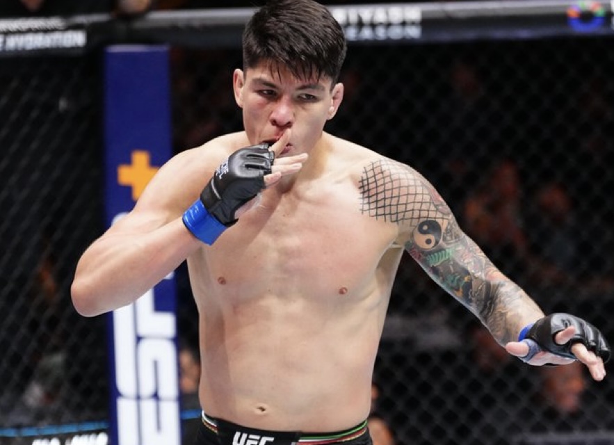 Ignacio «La Jaula» Bahamondes logró un tremendo triunfo en UFC tras un gran TKO