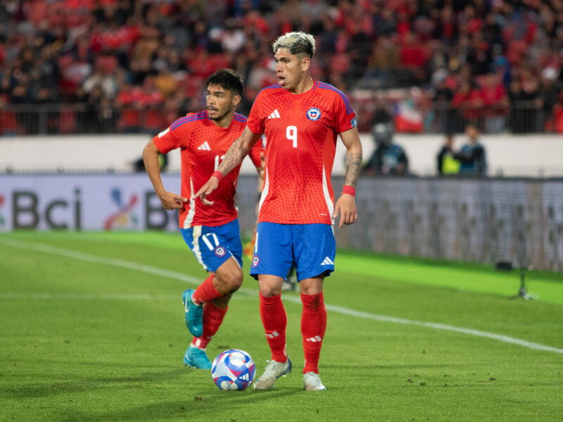 ¿Cuándo juega la Roja? Los días y horarios de los duelos contra Brasil y Colombia