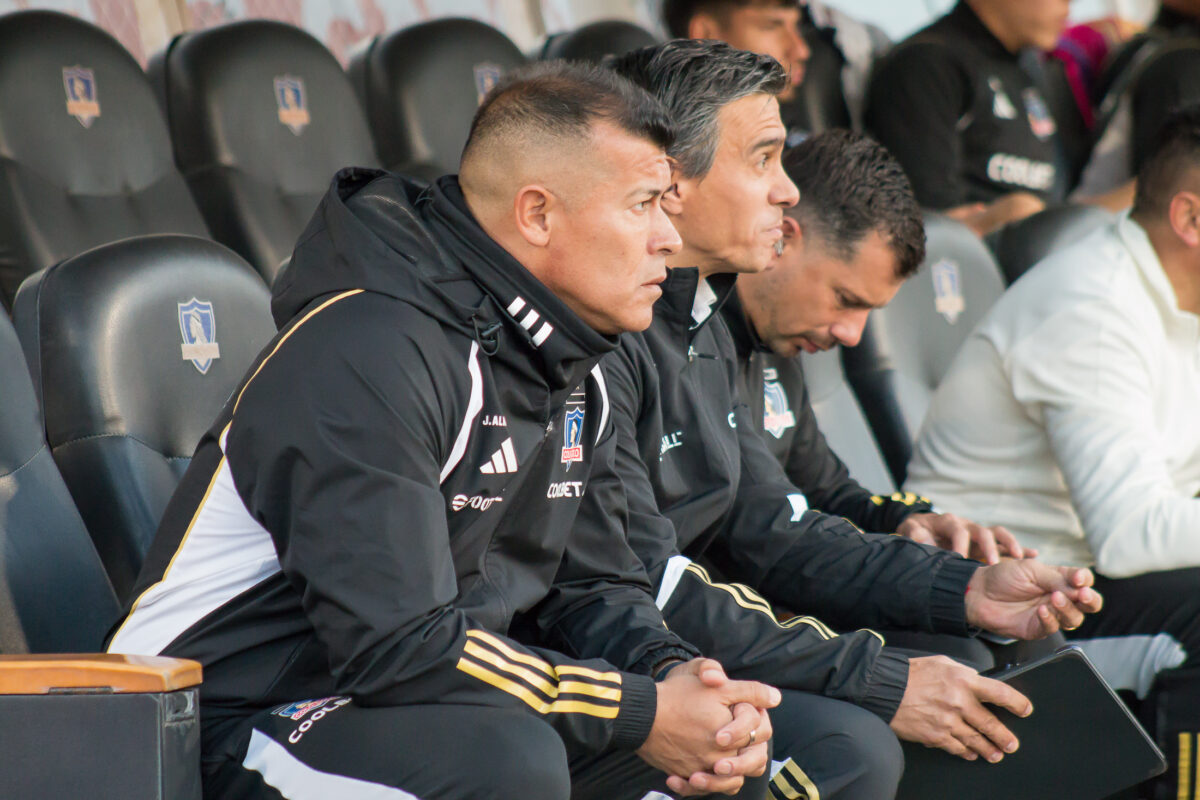 Jorge Almirón ya piensa en el 2025: este puesto busca reforzar en Colo Colo