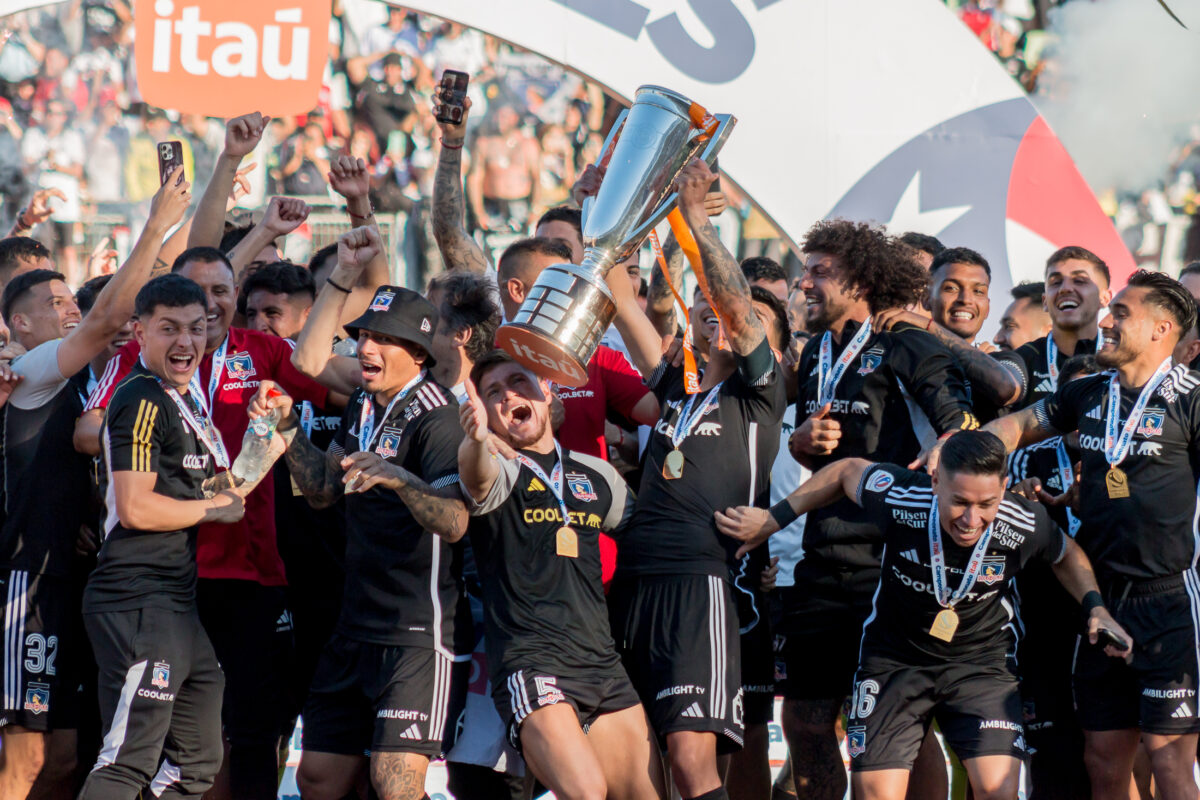 ¡Albo campeón! Colo Colo es el nuevo monarca del fútbol chileno pese a empatar con Copiapó