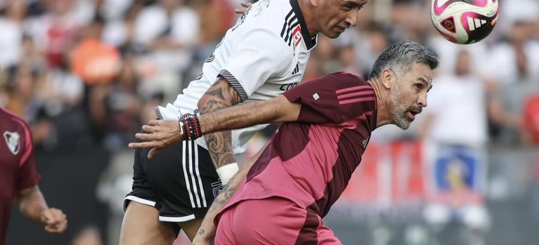 Colo Colo fue superado por River en duelo de leyendas jugado en Macul