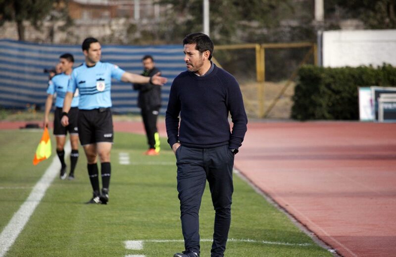 Francisco Arrué fue confirmado como nuevo técnico de Ñublense para el 2025