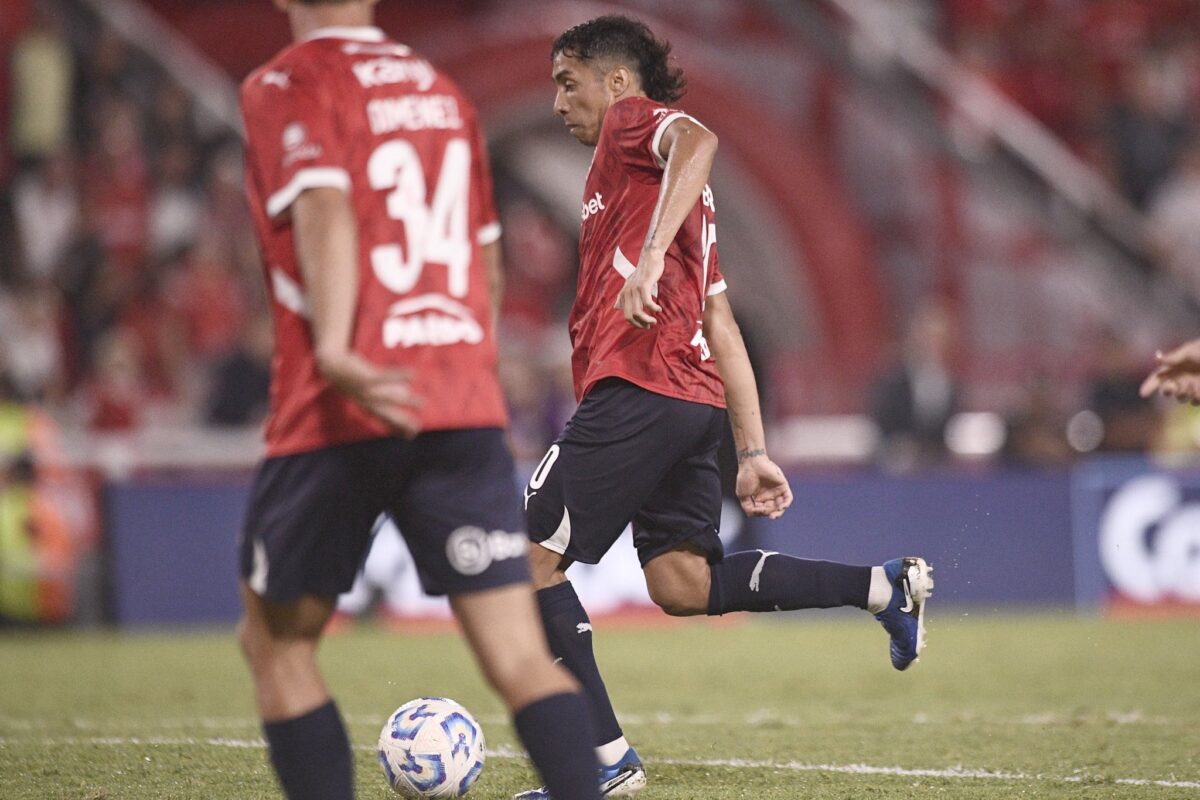 VIDEO | ¡Golazo! La gran definición de Luciano Cabral en goleada de Independiente sobre Vélez