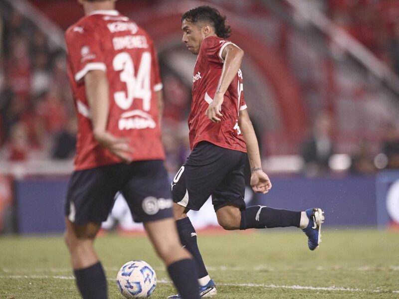 VIDEO | ¡Golazo! La gran definición de Luciano Cabral en goleada de Independiente sobre Vélez