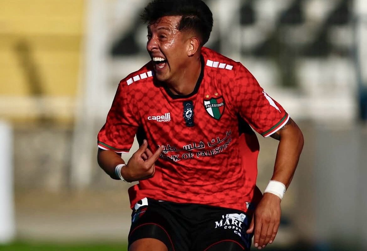 Palestino venció a U. Española en nuevo clásico de colonias por Copa Chile