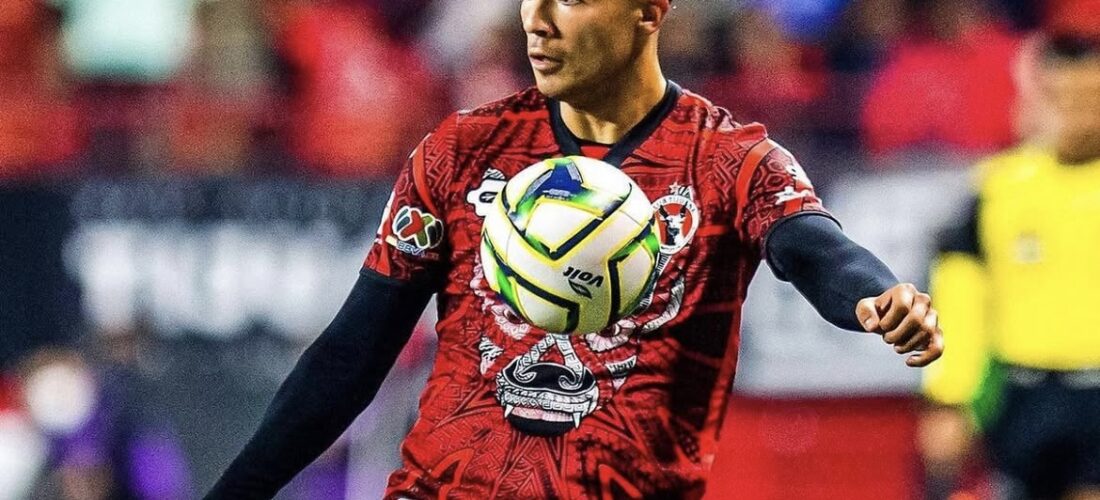 Unión Española fichó a zaguero chileno que estaba en México