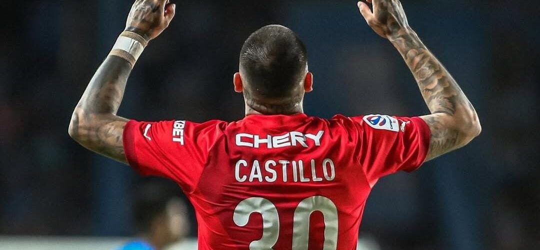 Tras polémica salida de la UC: Nicolás Castillo encontró nuevo club en la Segunda División