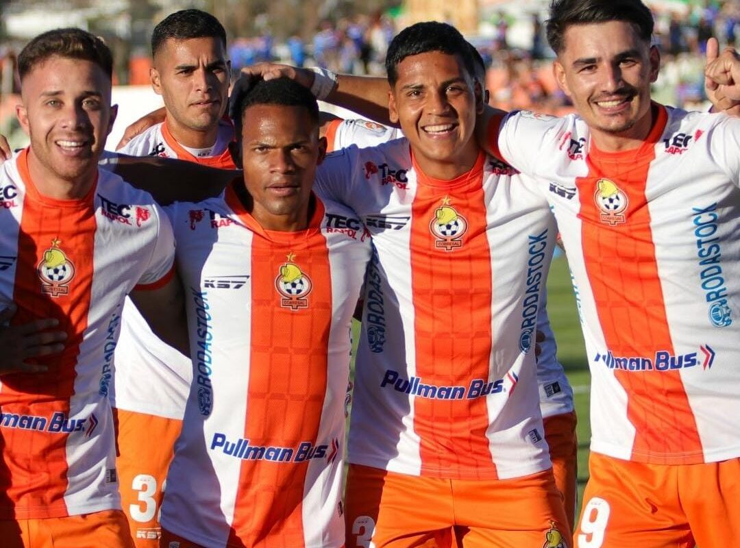 La U cayó en su visita ante Cobresal y perdió el invicto en el Campeonato Nacional