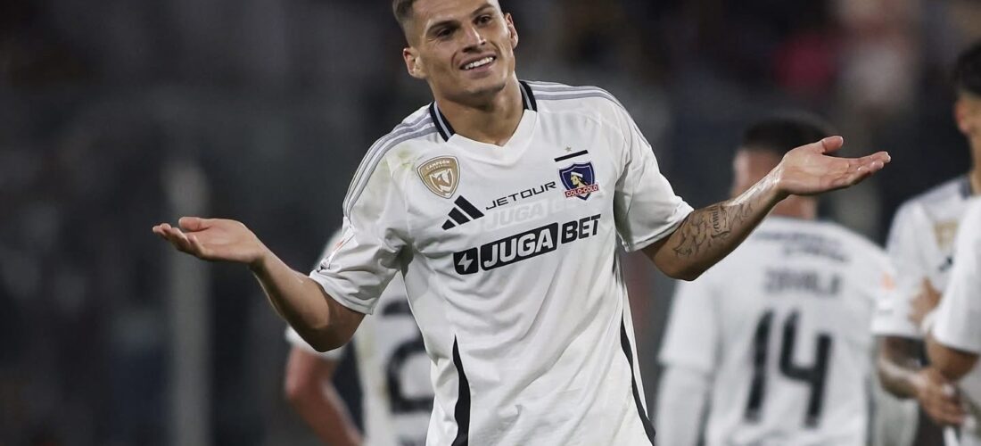 Colo Colo volvió al triunfo y celebró ante Everton con doblete de Cepeda