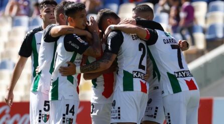 Palestino estaría tentando a ex jugador de la U y la selección chilena para volver al fútbol nacional