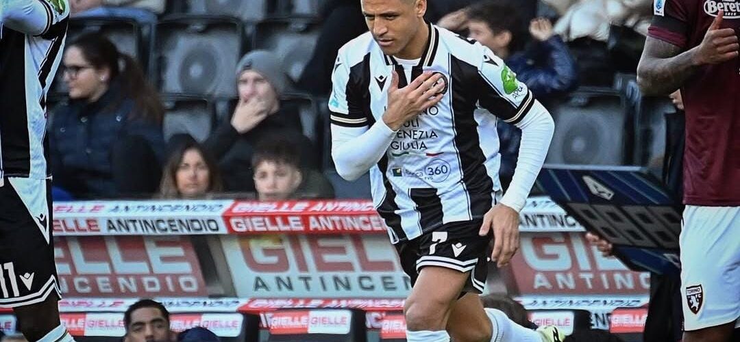 Alexis Sánchez volvió a sumar minutos con el Udinese en duelo de chilenos en la Serie A
