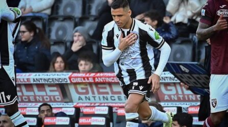 ¿Se va o no? Udinese le pone barreras a la salida de Alexis Sánchez
