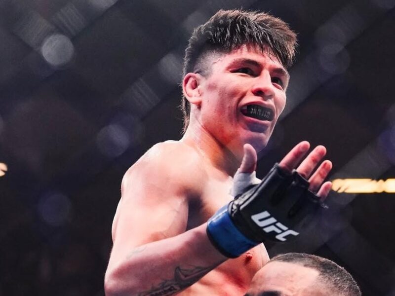 ¿Error en el ranking de la UFC? Ignacio «La Jaula» Bahamondes no apareció en el top 15 de peso ligero