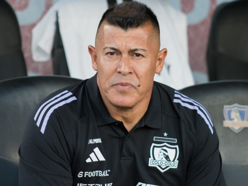 Jorge Almirón habló del partido de Colo Colo y Fortaleza: “Tengo confianza que los puntos van a jugarse en cancha”