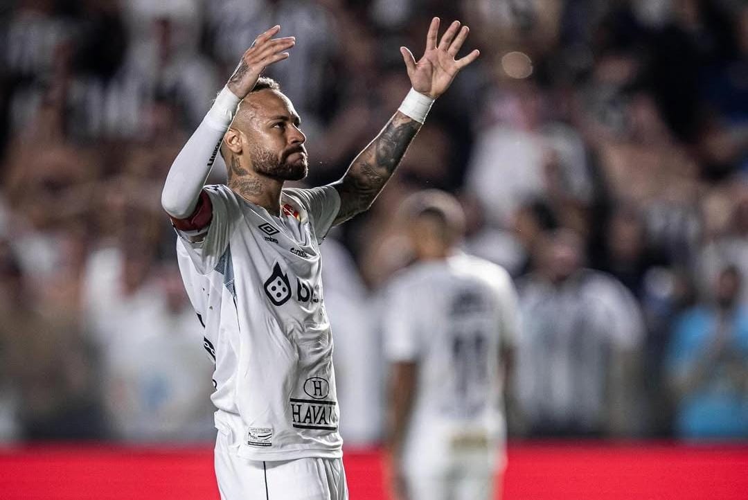 Ex entrenador de La Roja rechazó llegar al Santos de Neymar