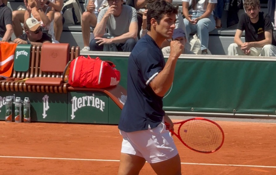 Tomás Barrios y Cristian Garin superaron sus estrenos en la qualy de Roland Garros