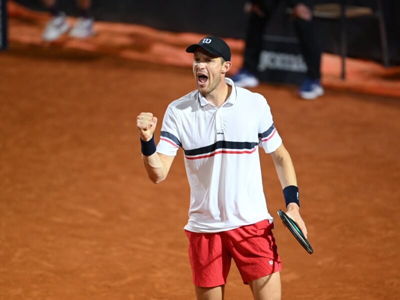 Masters 1000 de Roma: Nico Jarry ganó y Tomás Barrios cayó con lesión incluida