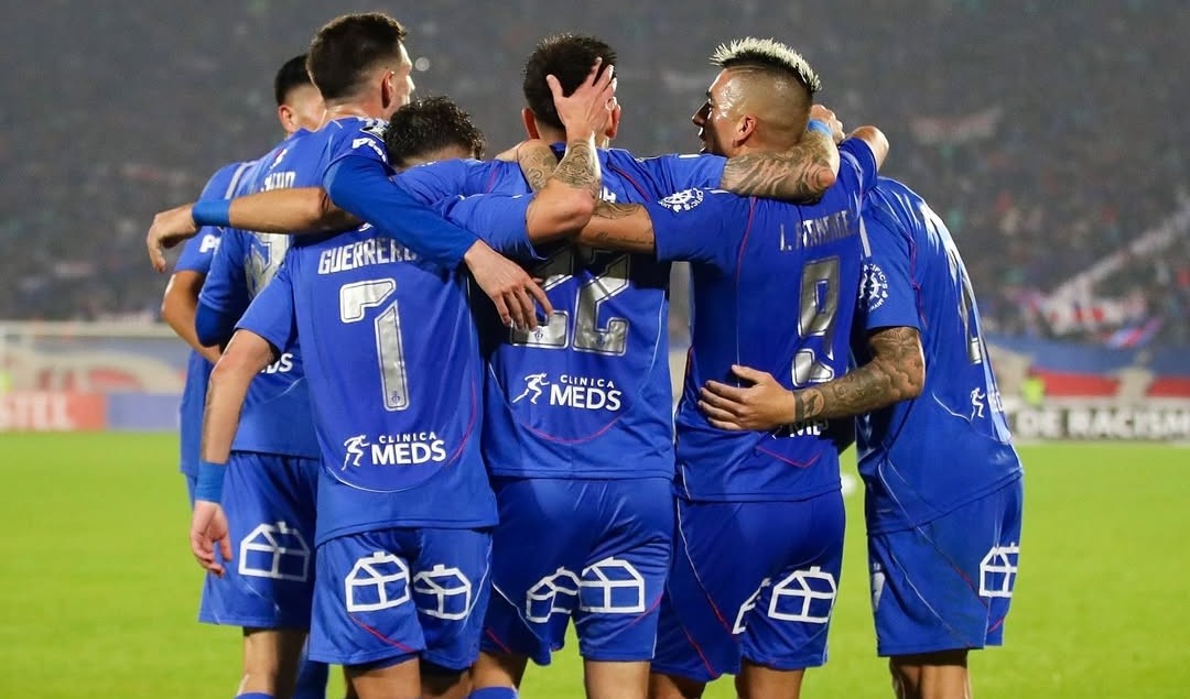 ¡Goleada azul! La U aplastó por 4-0 a Carabobo y quedó como líder de grupo en la Libertadores