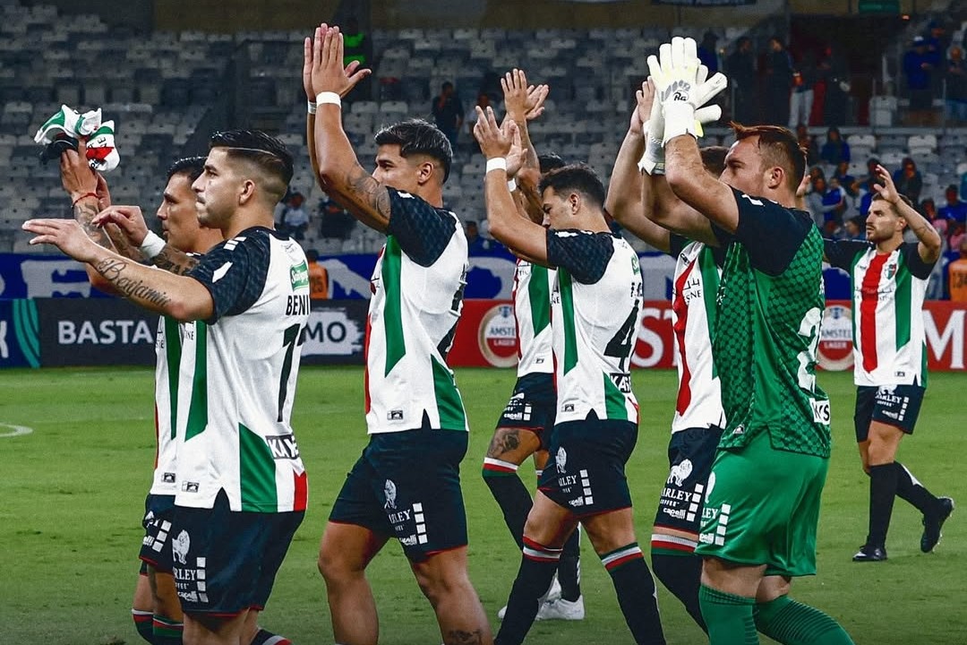 Un clasificado y dos eliminados: Así quedaron los chilenos en los grupos de Sudamericana tras la penúltima fecha