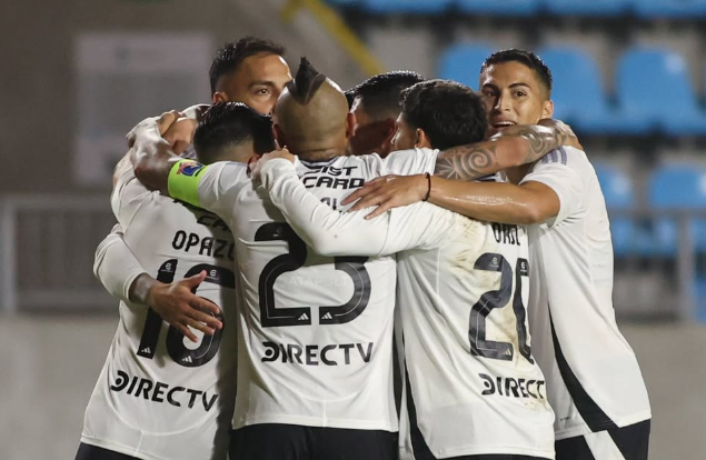 Día para el olvido: Vidal erró un penal y se peleó con De Paul en el empate de Colo Colo ante Iquique