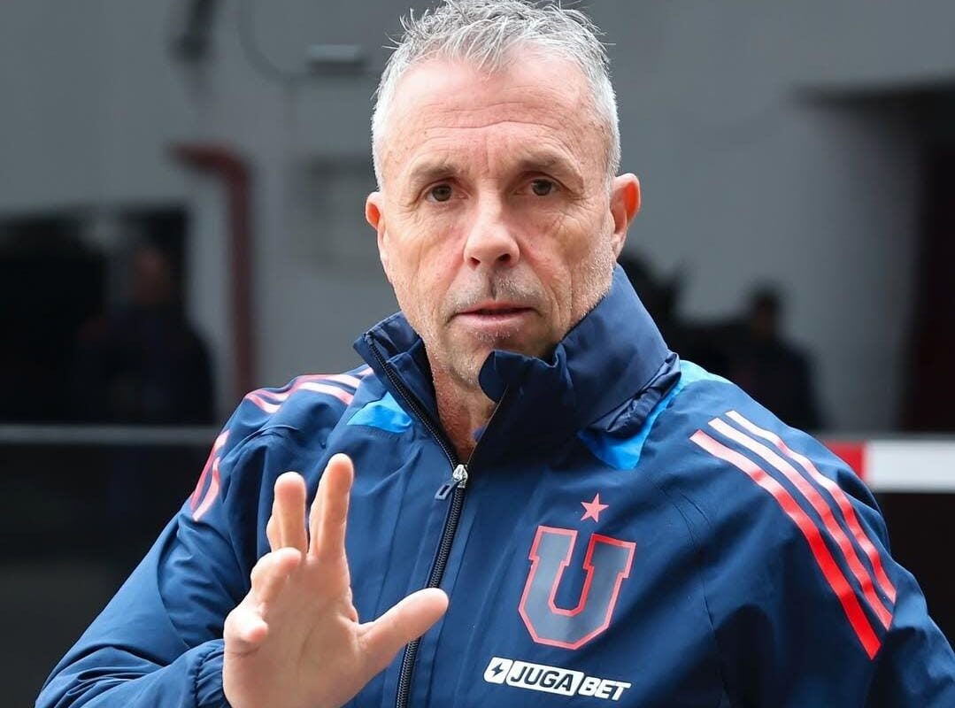 “Por favor, no tocar más el tema”: Gustavo Álvarez se cansó de las especulaciones que lo acercan a La Roja