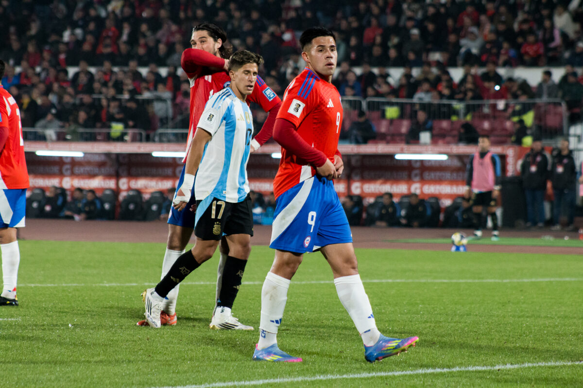 Dolor de cabeza para Gareca: importante jugador en ataque fue liberado de La Roja
