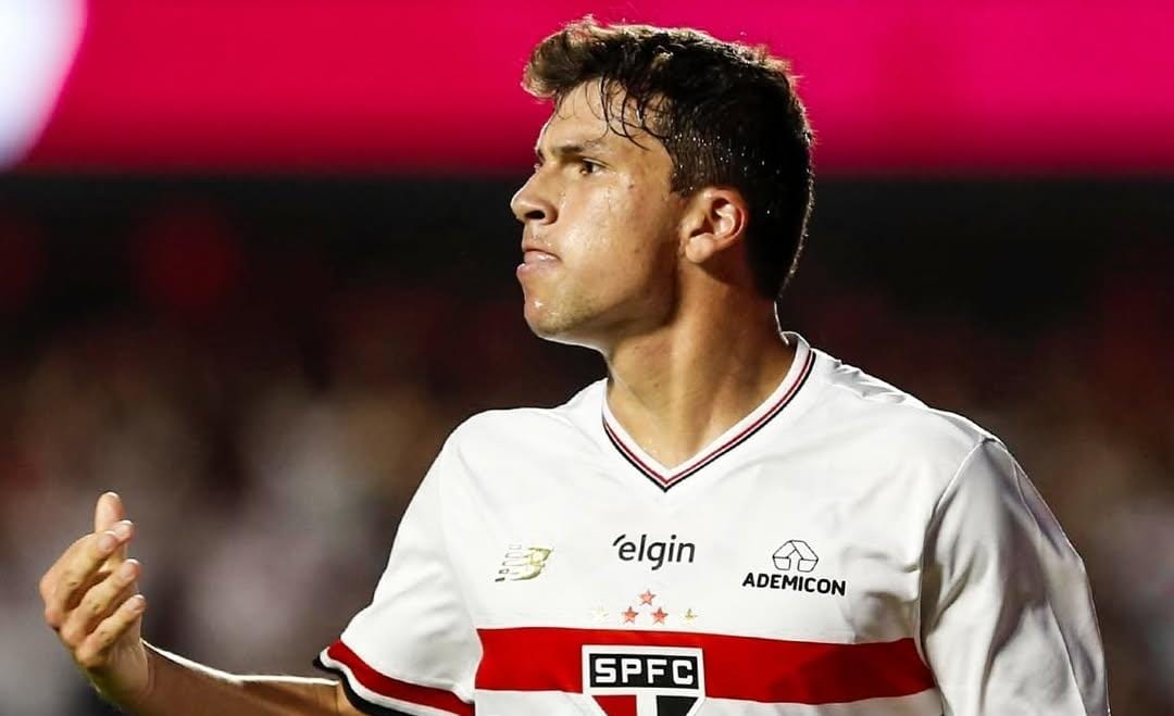 Gonzalo Tapia marcó su primer gol con Sao Paulo en la victoria sobre Fluminense