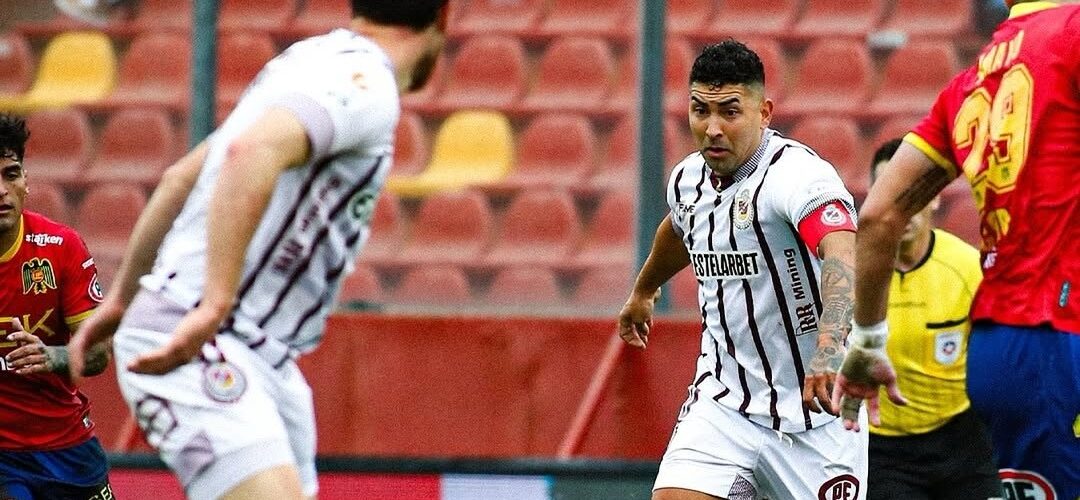 ¡Solo duró tres meses! DT del Campeonato Nacional fue destituido de su cargo