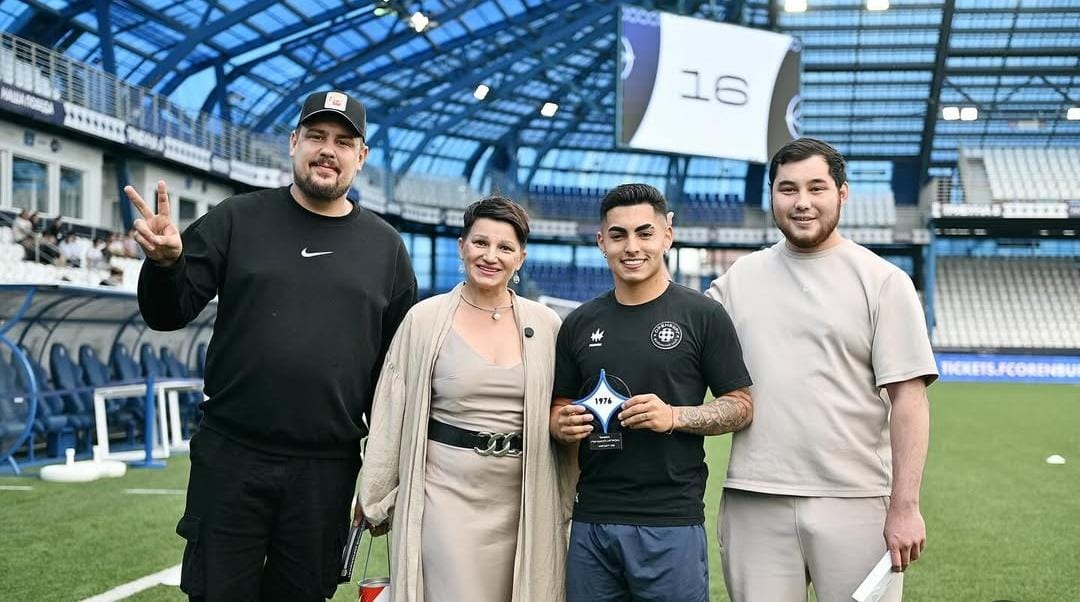 Jordhy Thompson fue elegido como el mejor jugador del mes en su equipo en Rusia