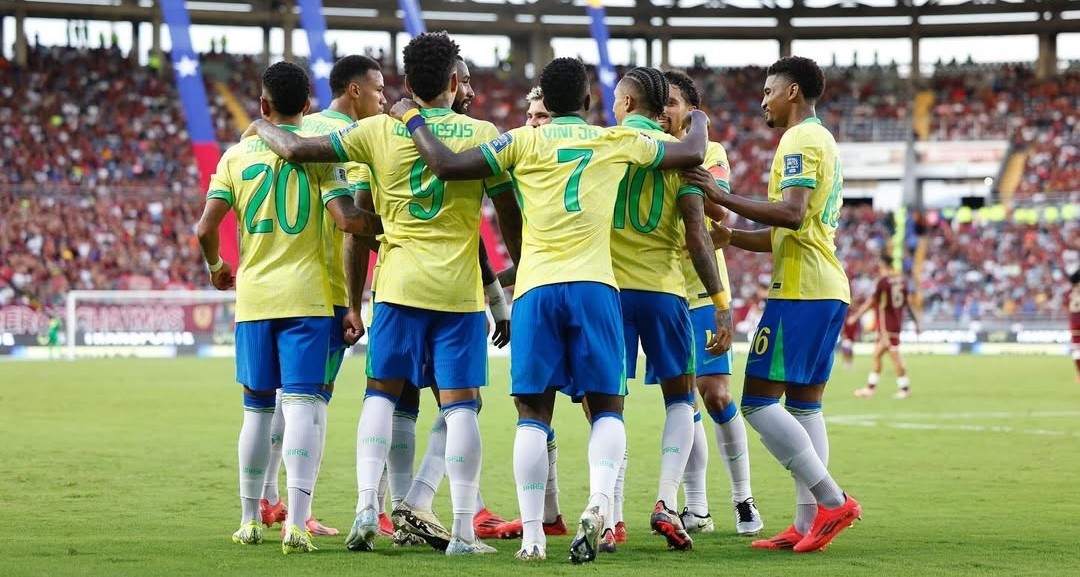 Esta es la formación ultraofensiva que prepara Brasil para enfrentar a Chile